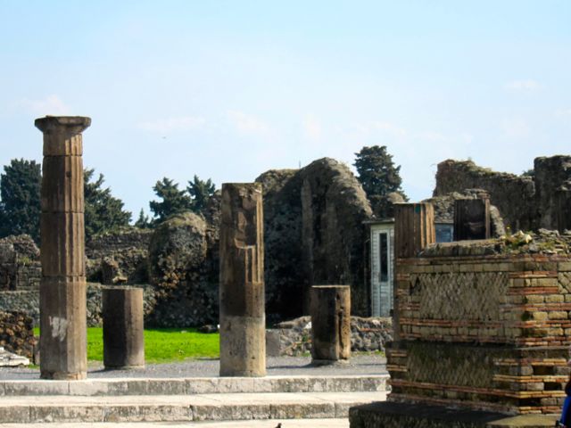 Roman Columns in Pompeii