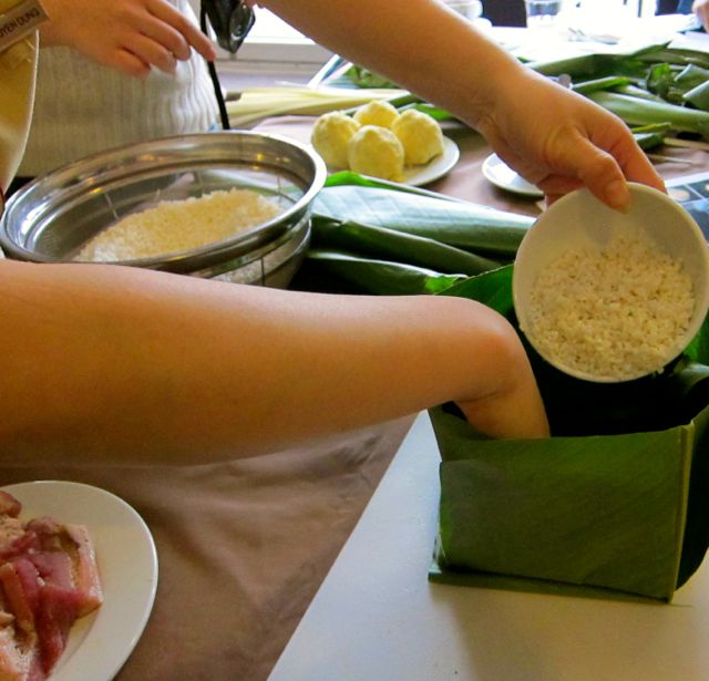 Making Chung Cake: Traditional TET Food