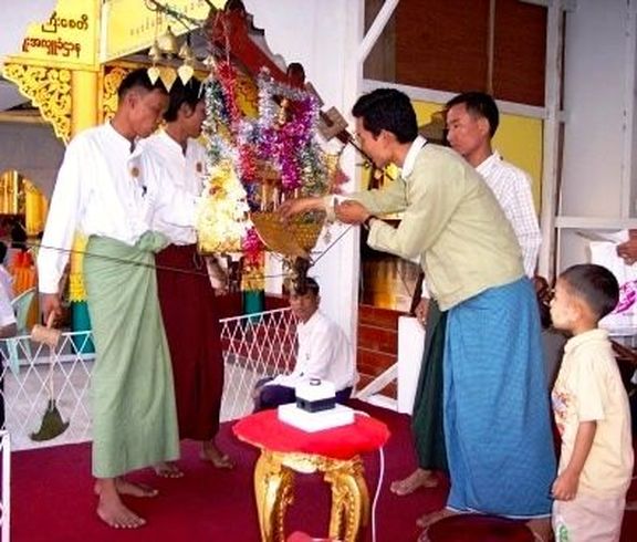 Burmese Ritual