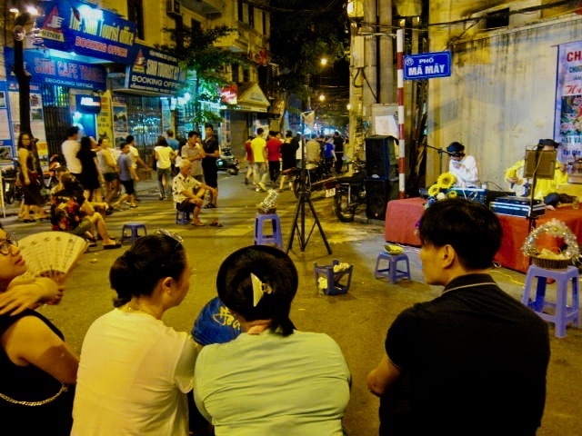 Street Experience in Hanoi